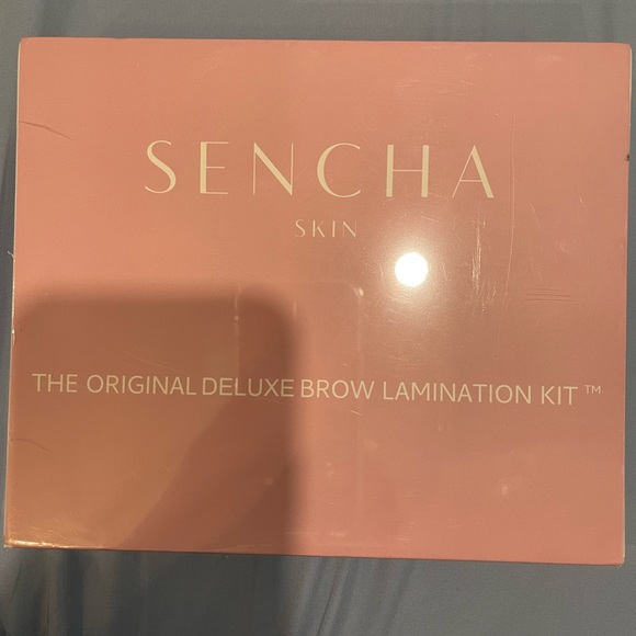 Sencha eye brow lamination kit - Picture 3 of 3